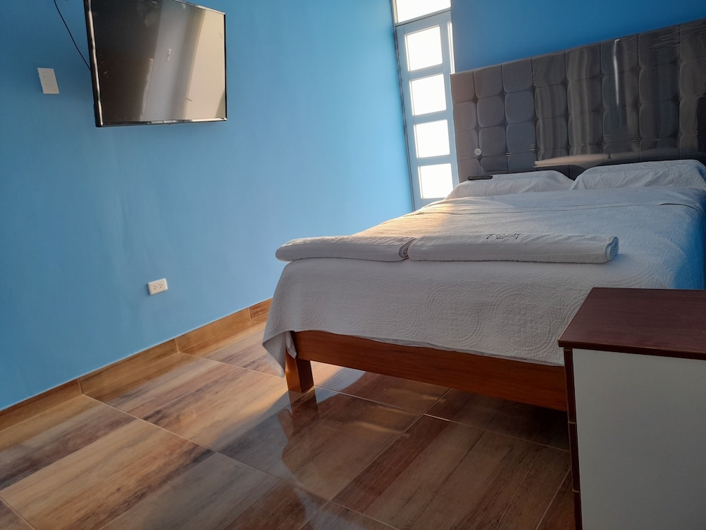 Comfort Double Or Twin Room, 1 King Bed, Pool Access, Pool View photo 3