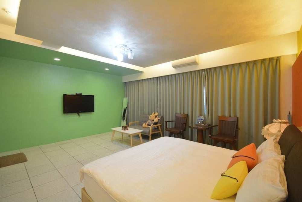 Double Room, 1 Queen Bed photo 3