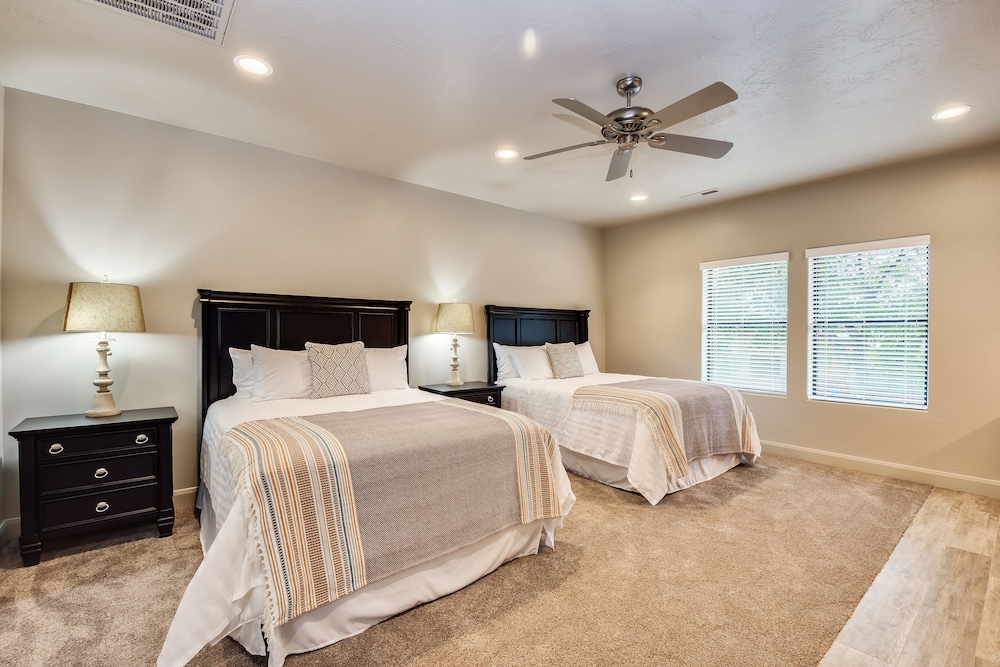 Luxury Villa, 2 Bedrooms, Kitchen, Garden View (The Maple) photo 2