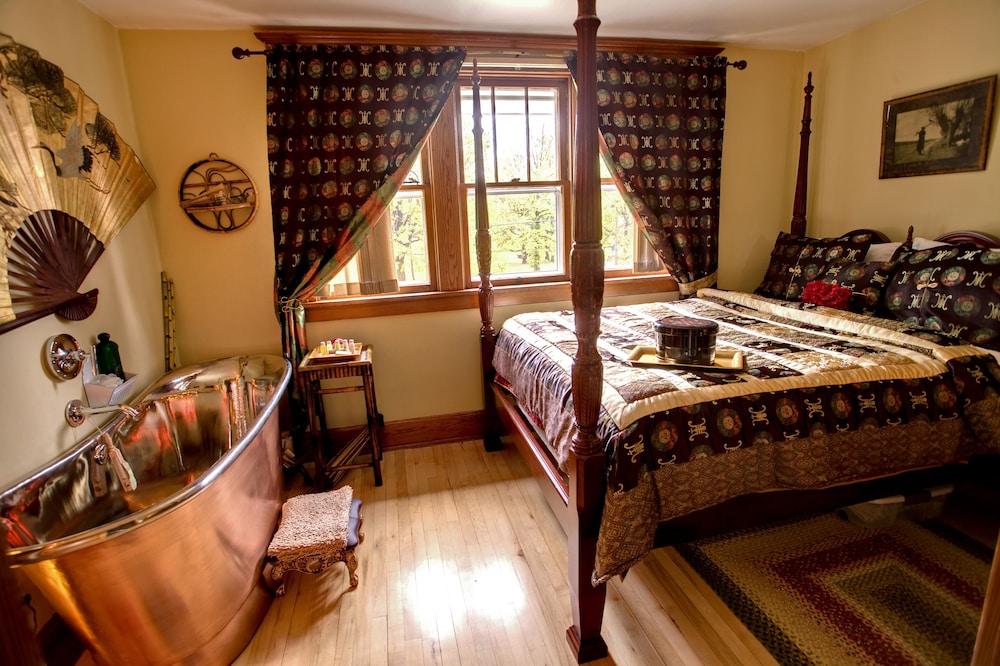 Room, 1 Queen Bed, Non Smoking (Love at First Site) photo 1