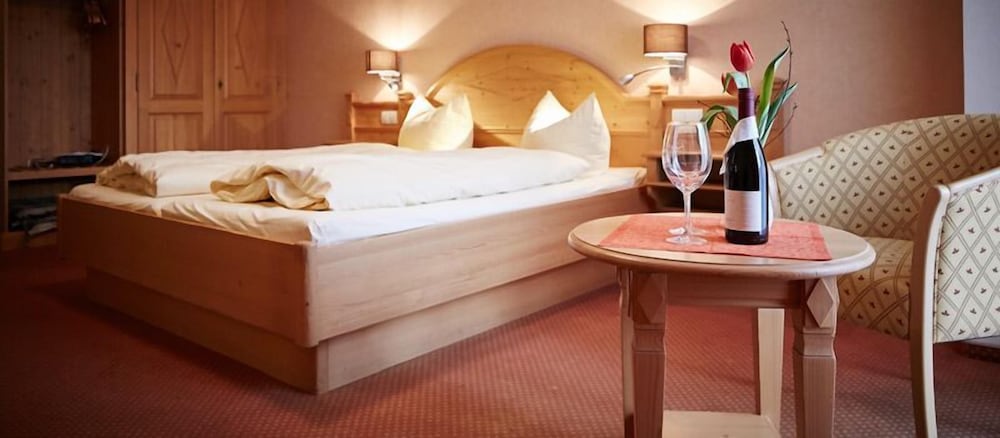 Double Room - Photo 6