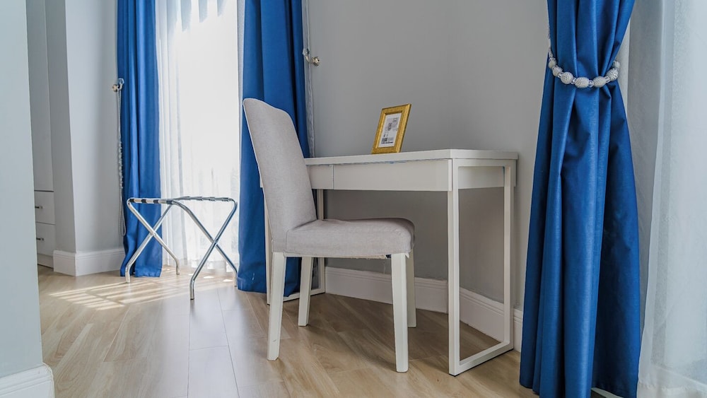 Luxury Apartment, 1 Bedroom, Non Smoking, Kitchen