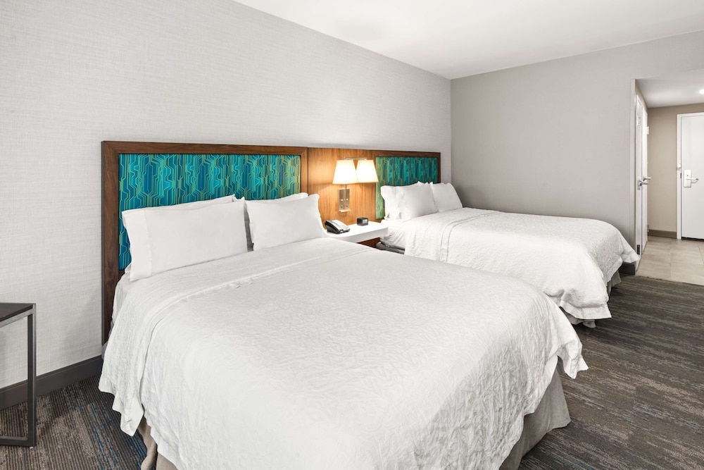 Room, 2 Queen Beds, Accessible, Non Smoking - Photo 3