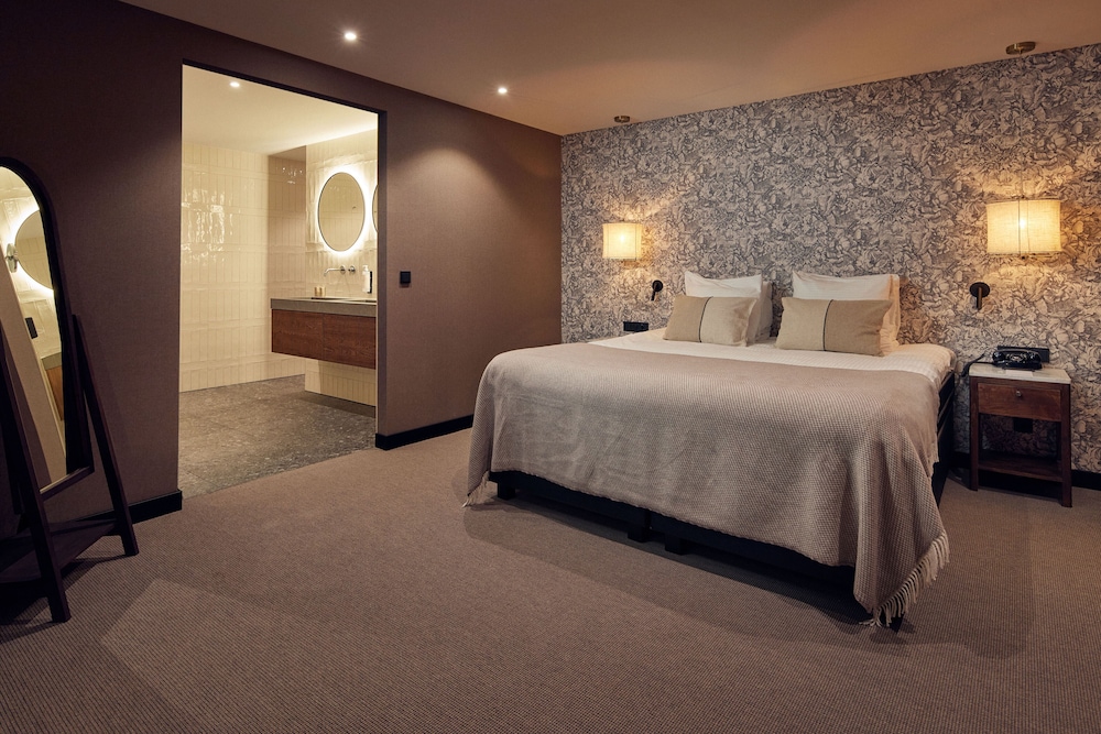 Suite photo 1