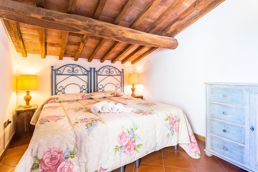 Classic Apartment (Casa Palei D) photo 3