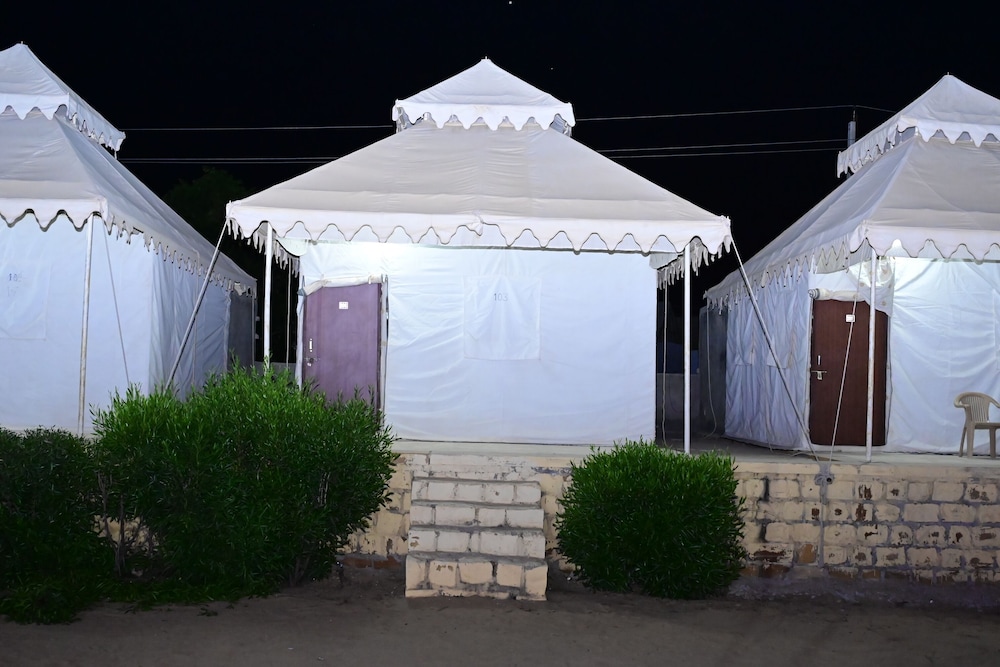 Luxury Tent, Balcony, Desert View