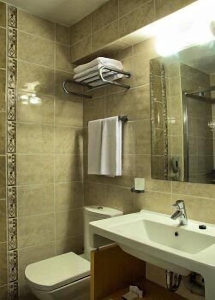 Deluxe Room photo 3
