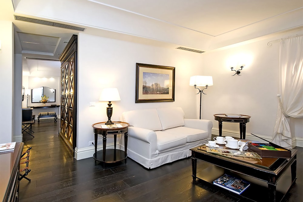 Superior Room - Photo 4