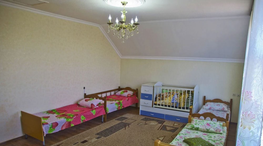 Shared Dormitory (Bed In 6-Bed Man Only Dorm) photo 3