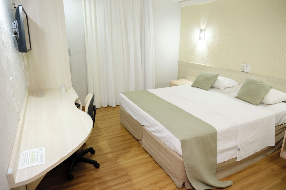 Standard Double or Twin Room photo 1