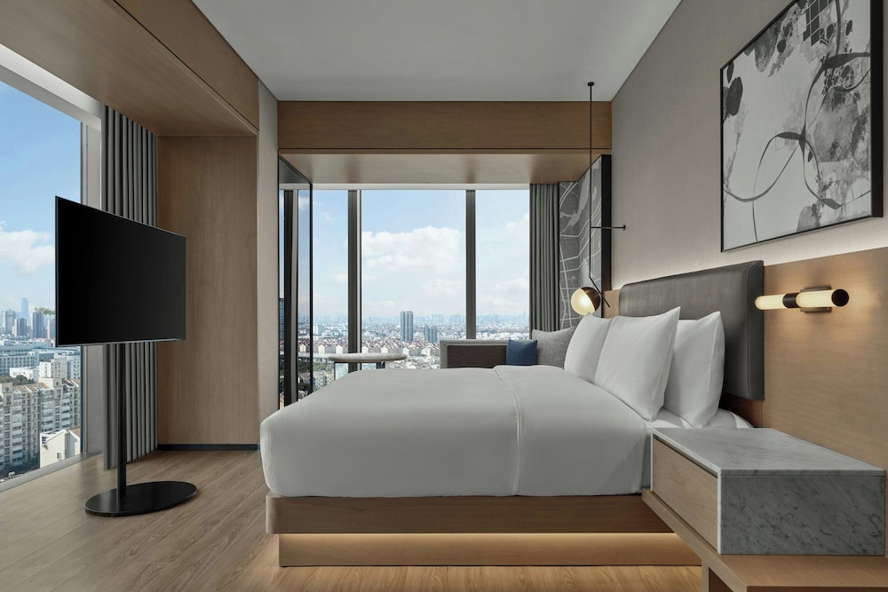 AC Modern Suite