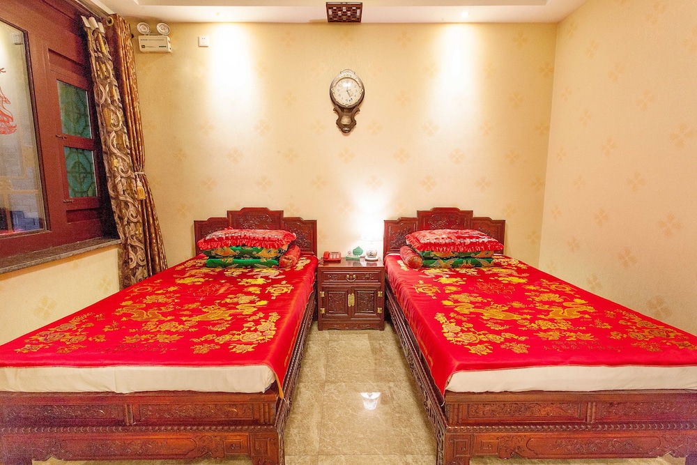 Signature Twin Room photo 2