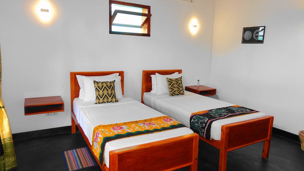 Basic Double or Twin Room photo 1