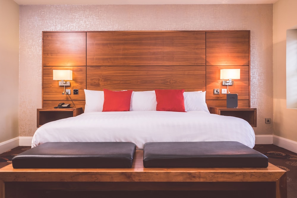 Luxury Double or Twin Room photo 2