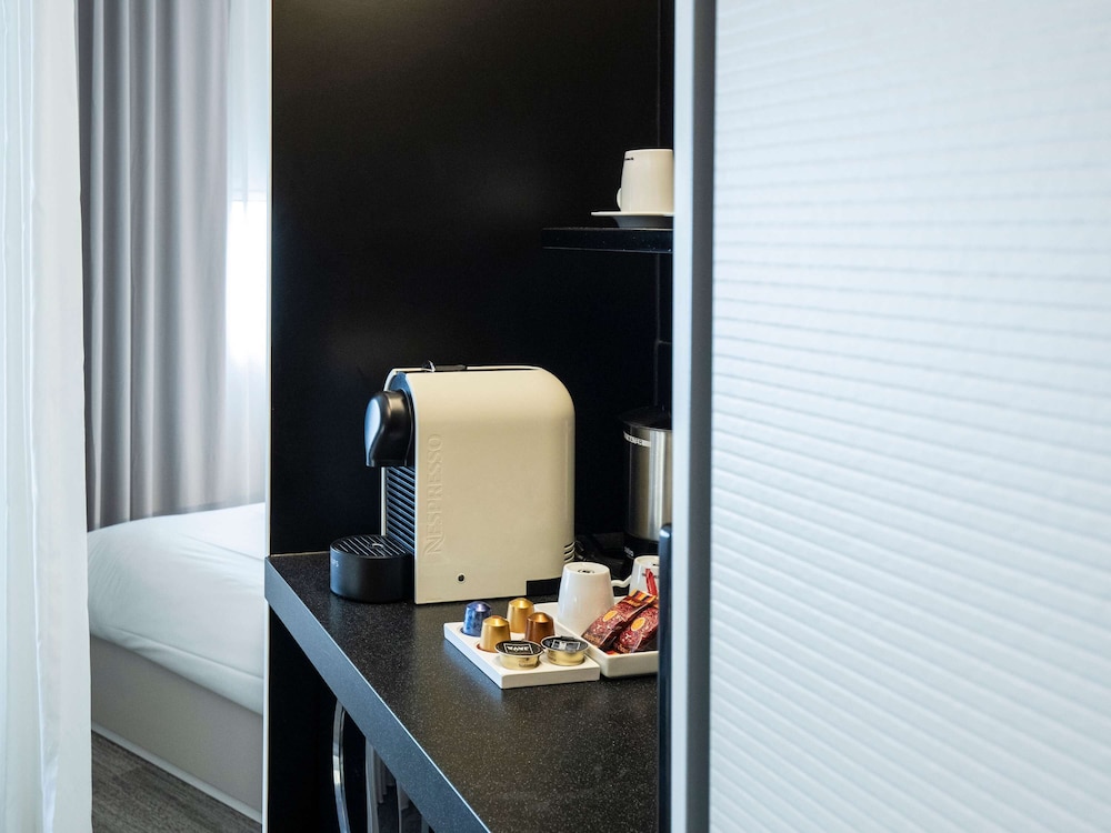 Executive Suite, Multiple Beds - Photo 4
