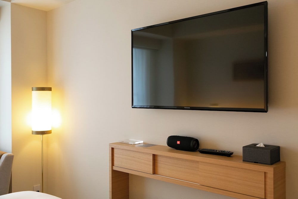 Standard King Room, Non Smoking (Up to 2 people aged 6 and above) photo 3