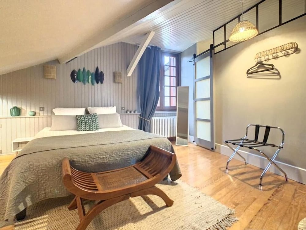 Standard Room, Garden View