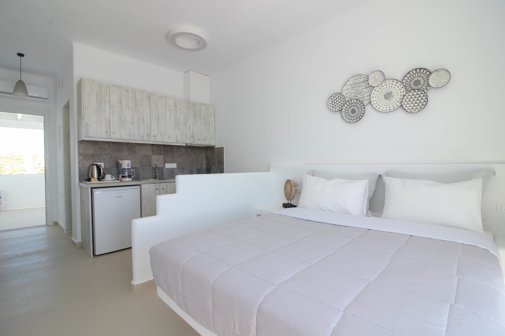 Honeymoon Suite, Sea View - Photo 6