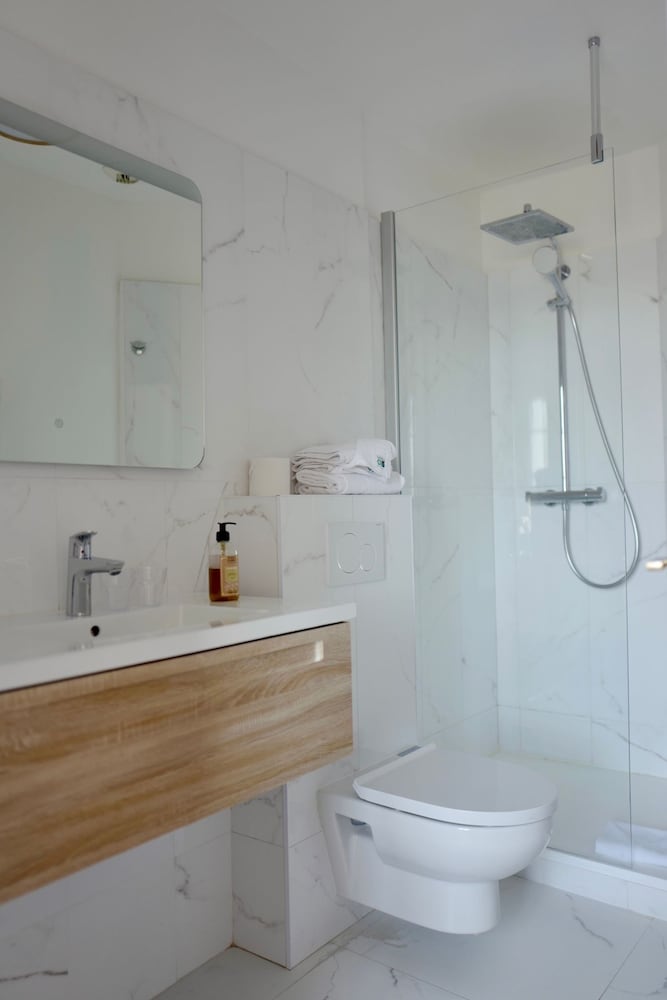 Superior Twin Room, 1 Twin Bed, Sea View - Photo 1