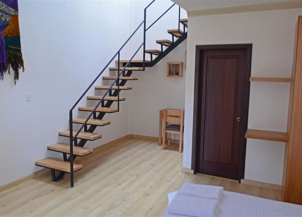 Family Room, Multiple Beds, Non Smoking, Garden View (5 People) photo 1