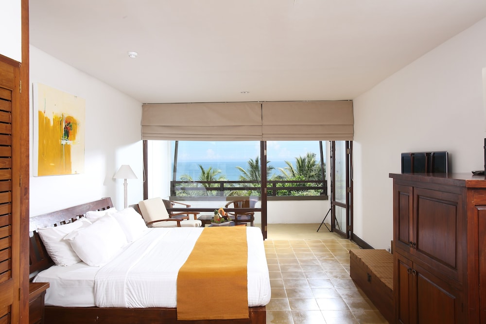Deluxe Double Room with Sea view - Photo 6