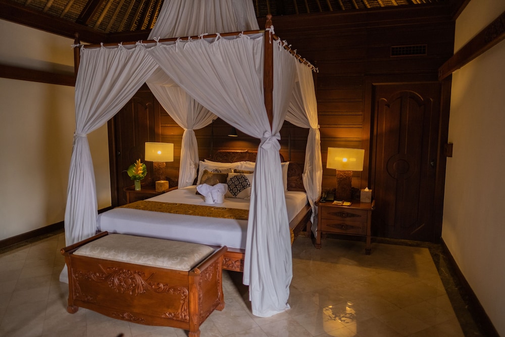 Maharani Two Bedroom Villa with Private Pool - Photo 8