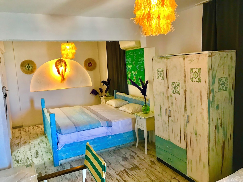 Standard Triple Room, Sea View