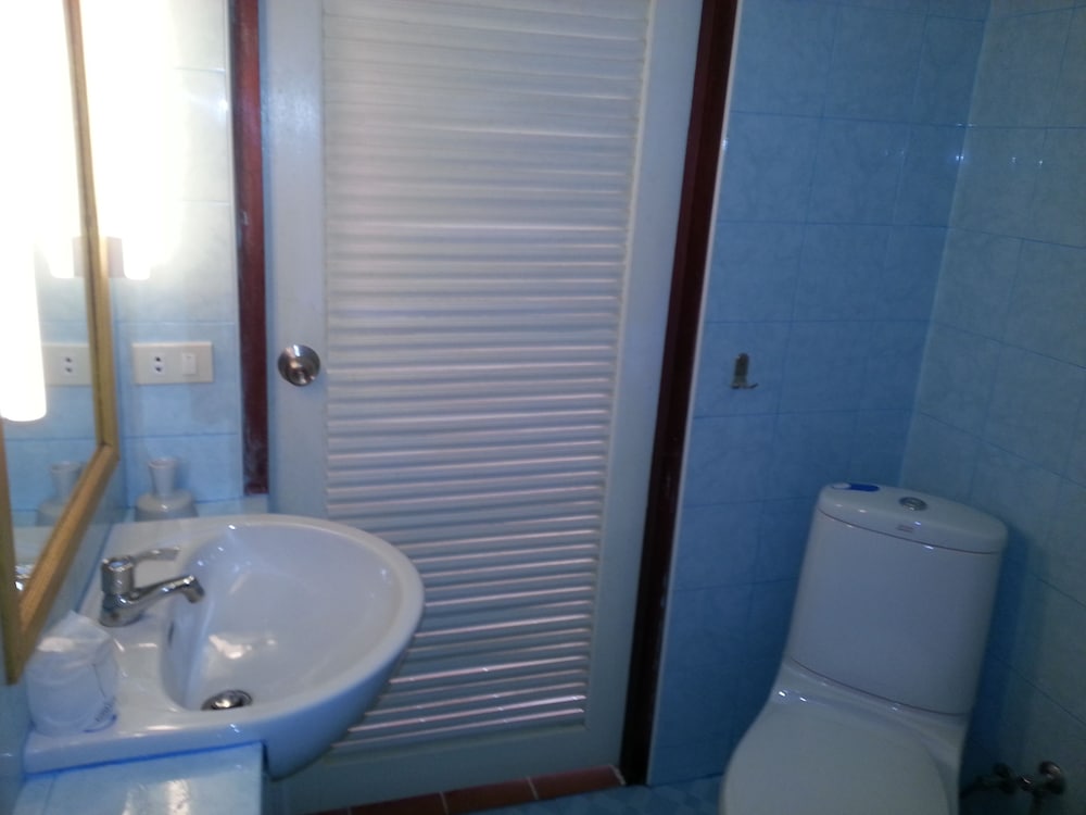 Honeymoon Suite (F Room) photo 3
