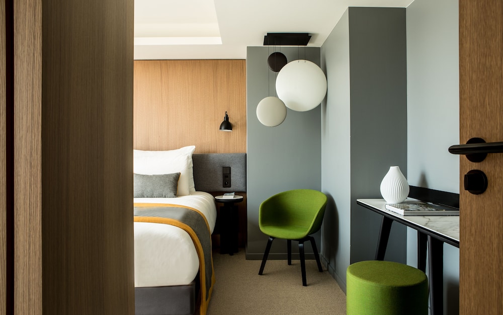 Superior Room, 1 Queen Bed