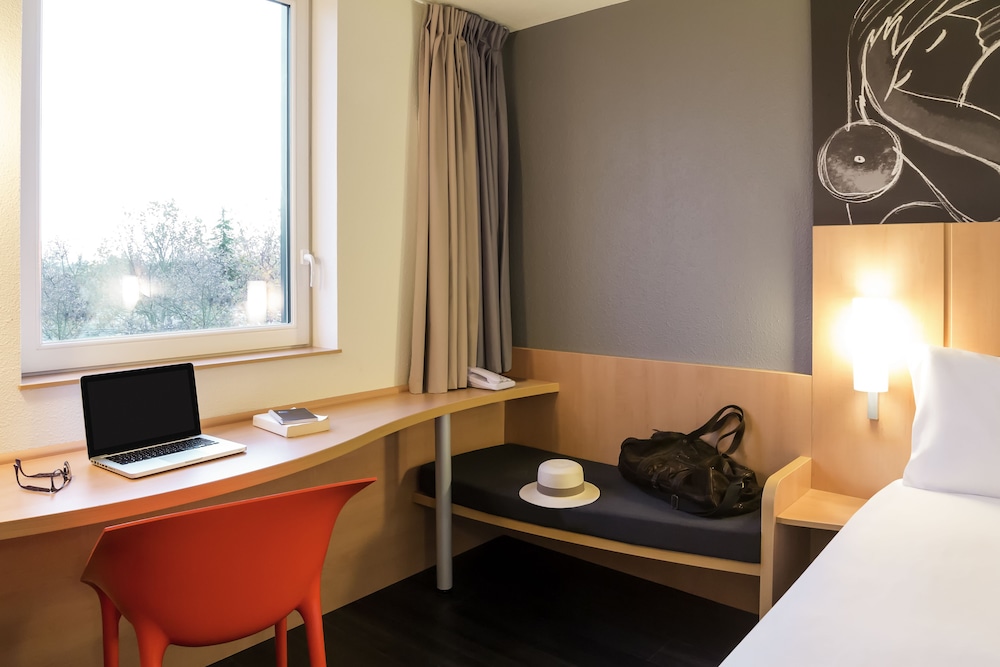 Standard Double Room, 1 Double Bed - Photo 2