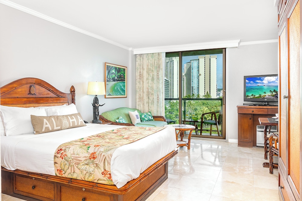 Standard Studio, 1 Queen Bed with Sofa bed, Park View
