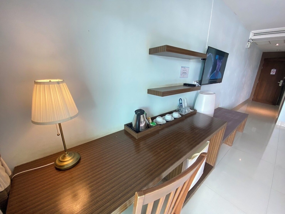 Grand Deluxe River View - Photo 8