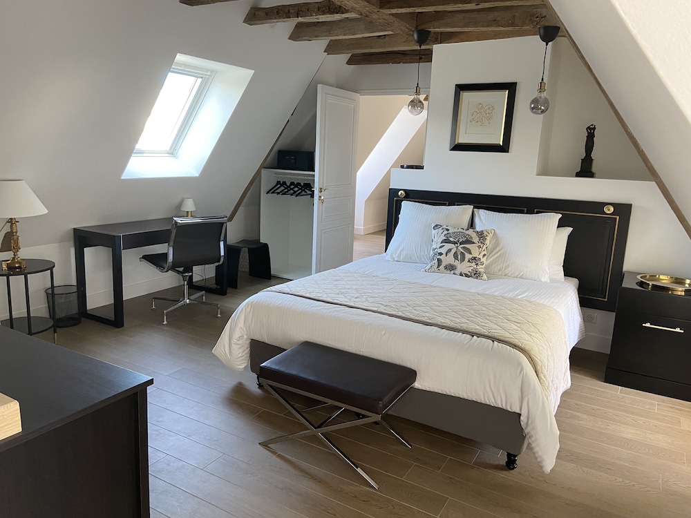 Deluxe Double Room, Ensuite, Garden View (Honoré De Balzac) photo 1
