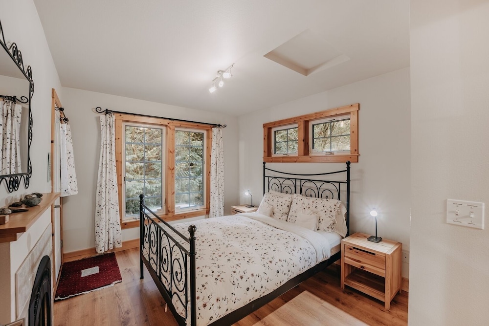 Cabin, 3 Bedrooms photo 1