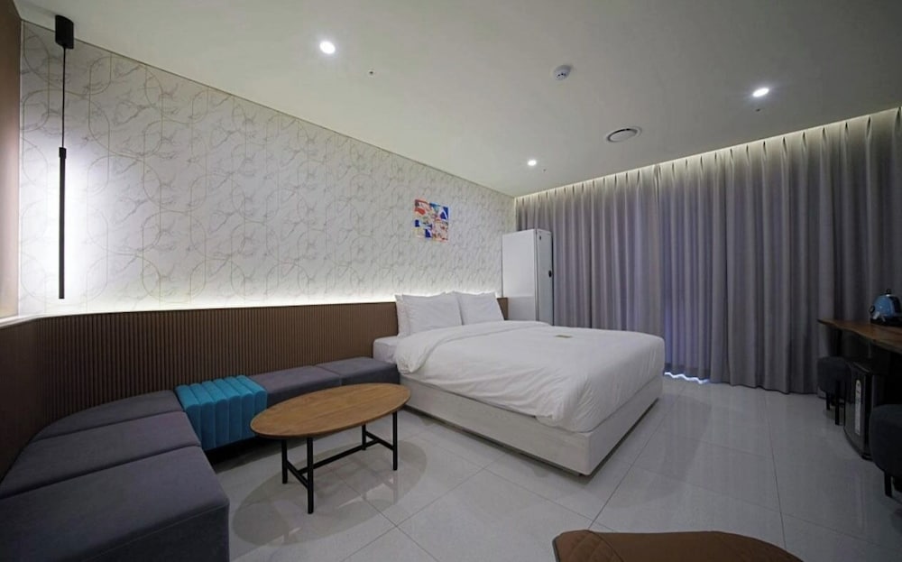 Deluxe Bodyfriend Room - Photo 4