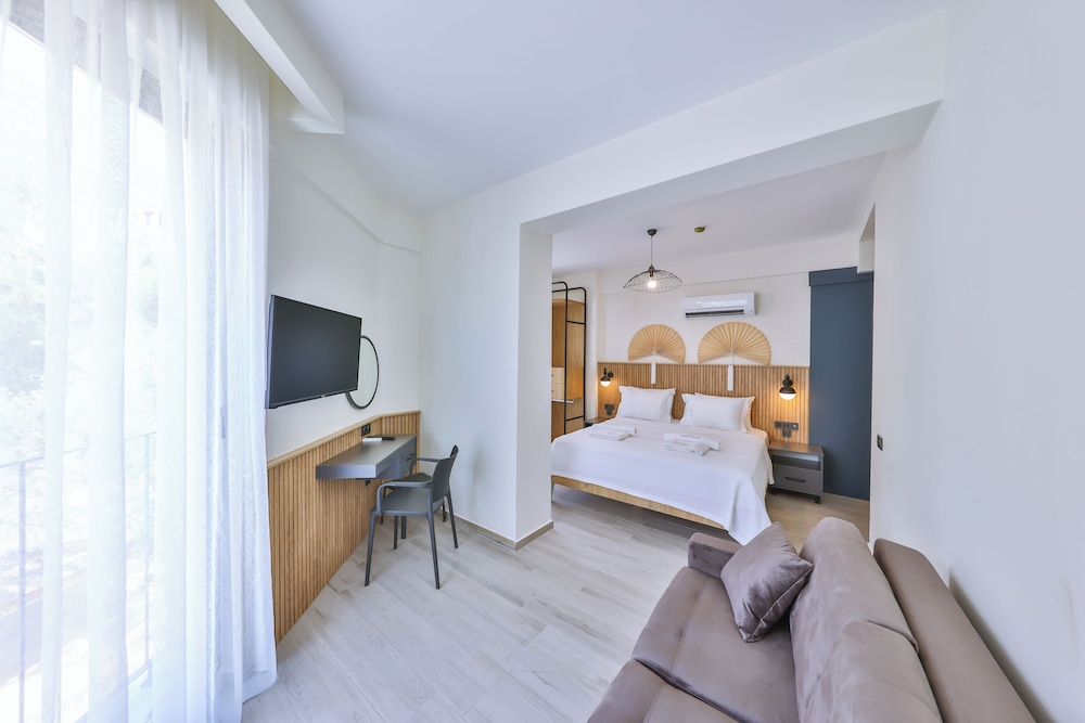 Comfort Oda Fransiz Balkonlu Sehir Manzarali photo 3