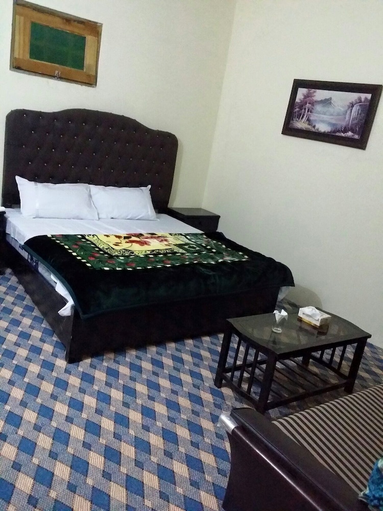 Standard Double Room photo 3
