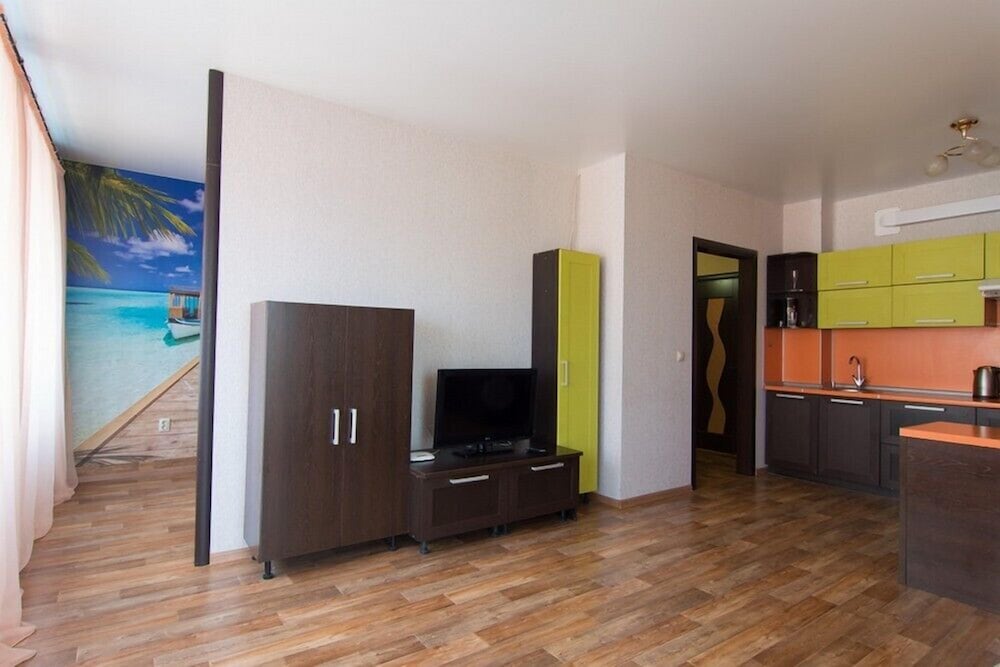 Apartment, 1 Bedroom (Sovetskaya 25) photo 2