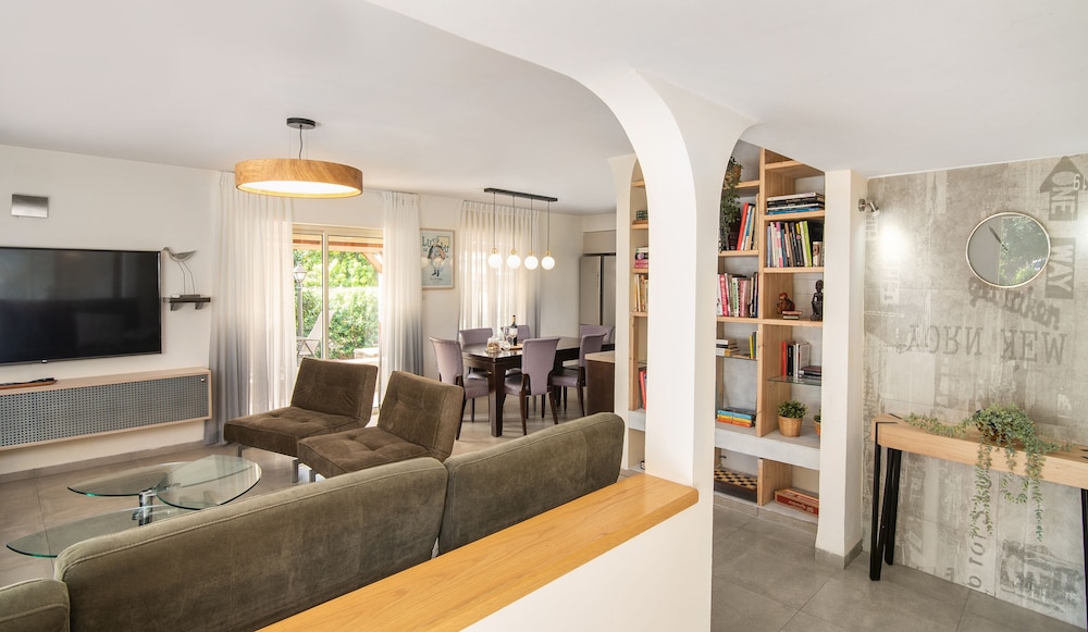 Kerem Books