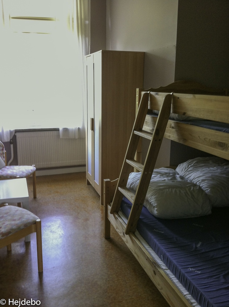 Triple Room, Shared Bathroom photo 2