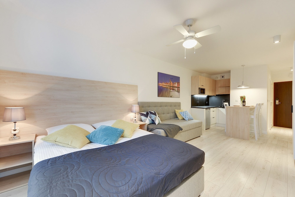 Standard Apartment, Multiple Beds, Kitchenette, River View photo 1