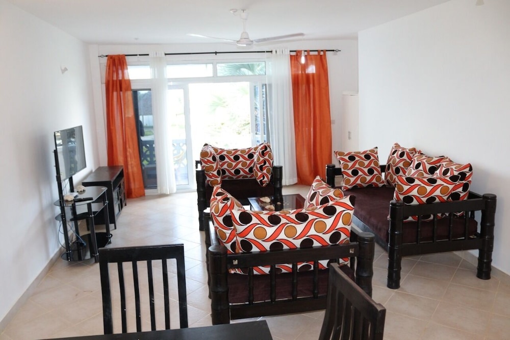 Family Apartment photo 1