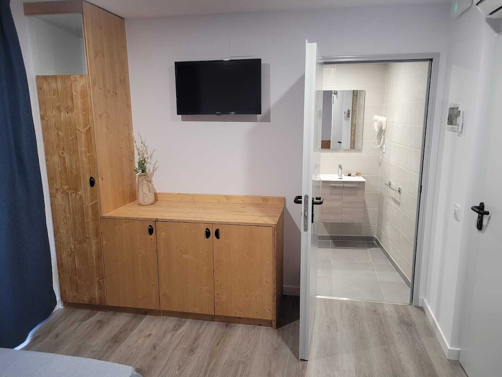 Basic Double Room