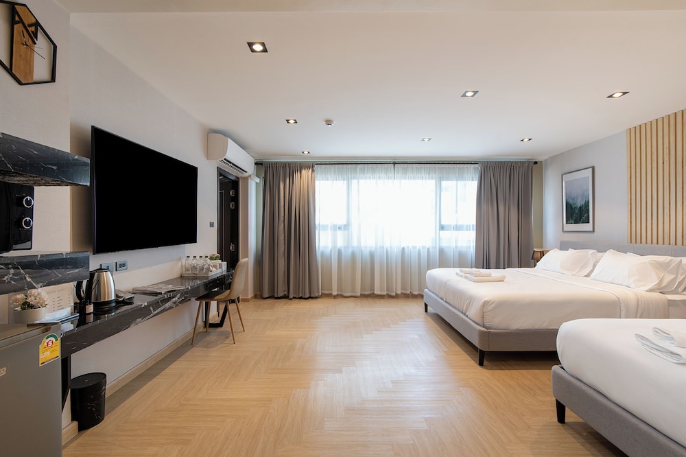 Family Quadruple Room photo 1