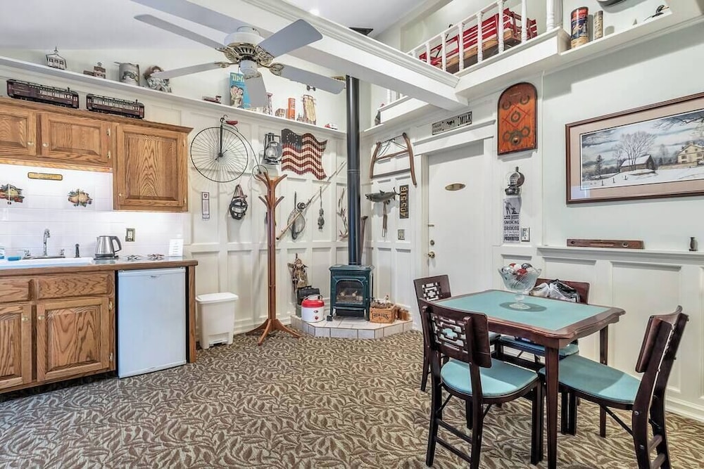 Red Barn Village Apartments, Billede 2