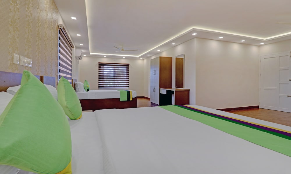 Deluxe Room - Photo 6