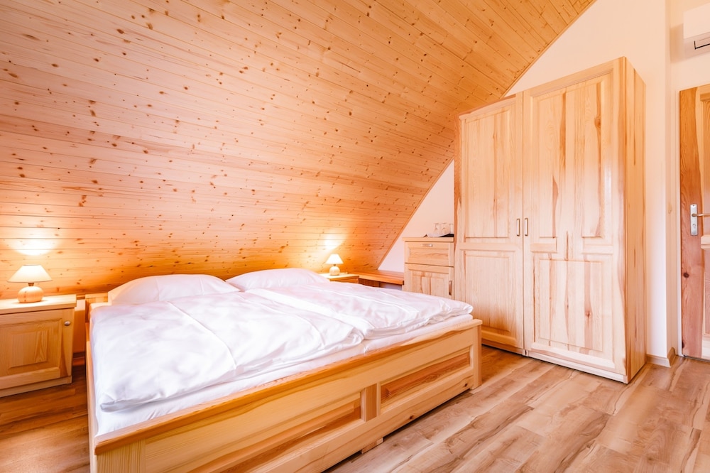 Comfort Room, 2 Bedrooms (A8) photo 2
