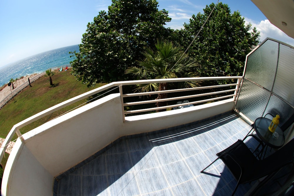 Triple Room, Balcony, Sea View