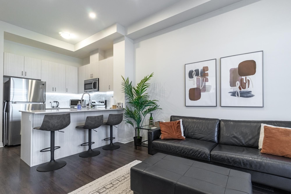 Premium 1 Bed w Rental Car Netflix Amazon, Foto 3