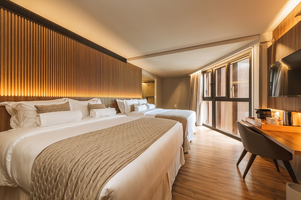 Family Quadruple Room